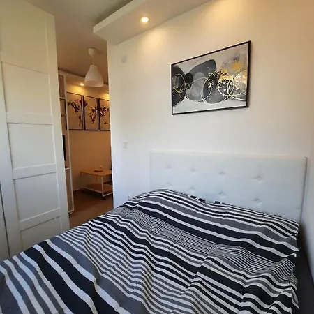 Piccolo Ada Apartment *